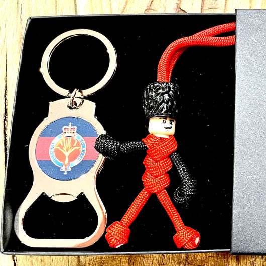 NEW Military Gift Set | Welsh Guards CYPHER Badge | Red & Black | Bearskin Hat |  Bottle Opener KeyRing in Black Gift Box
